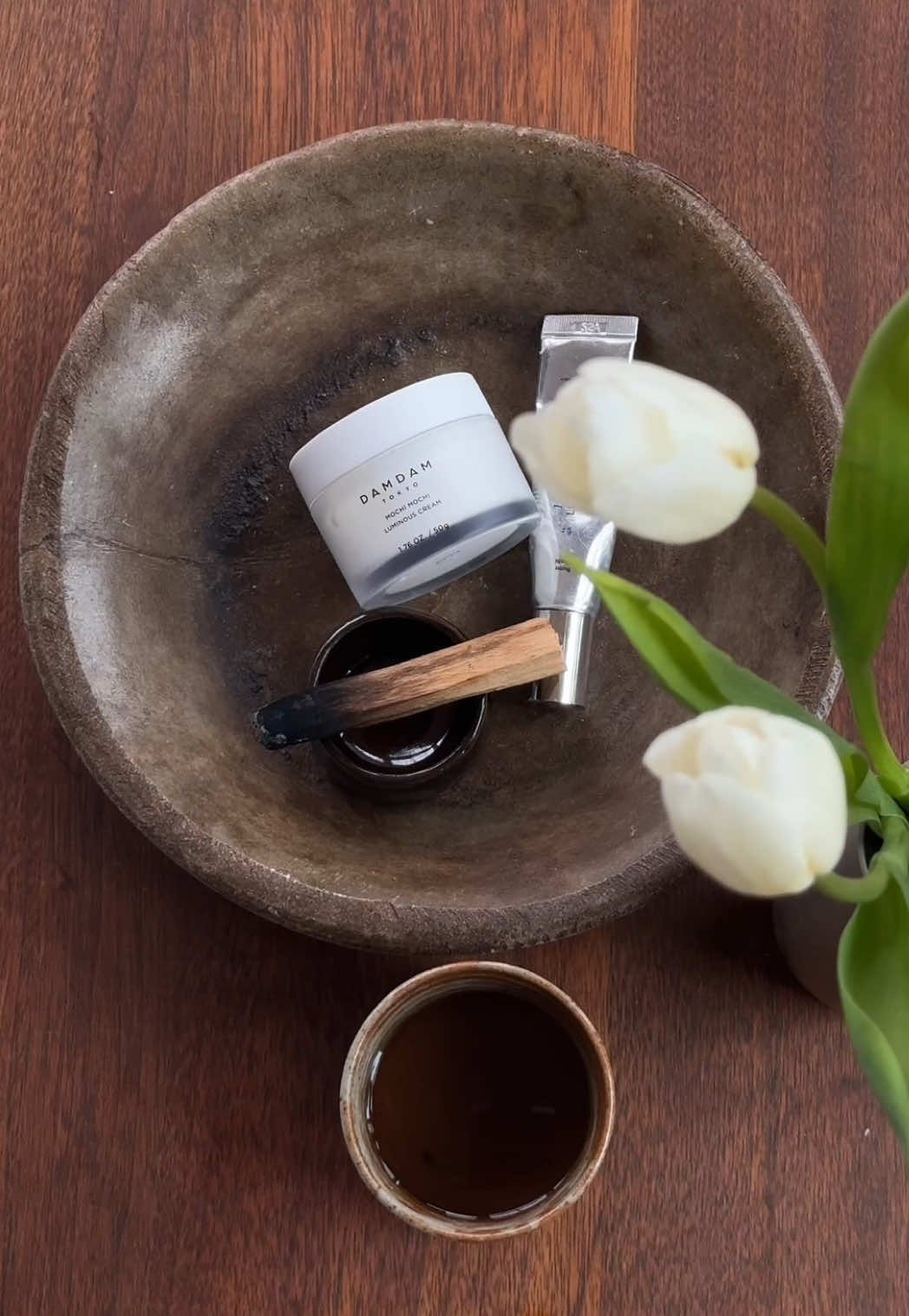 TikTok post by @soleil.fm for DAMDAM. Caption reads: [...] year: Mochi Mochi Luminous Cream from....