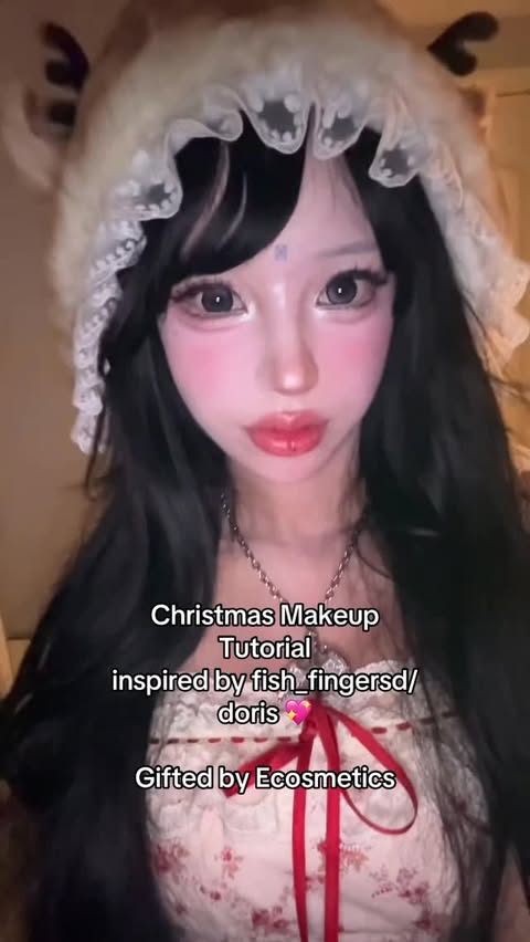 Instagram post by @irisinna for eCosmetics. Caption reads: [...] with fancy aegyo Sal 🎅🏻🎀 gifted by....