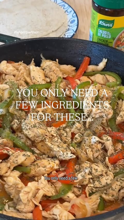 Instagram post by @recipeswithjenna for Knorr US. Caption reads: Easy chicken fajitas using Knorr Chicken Bouillon....