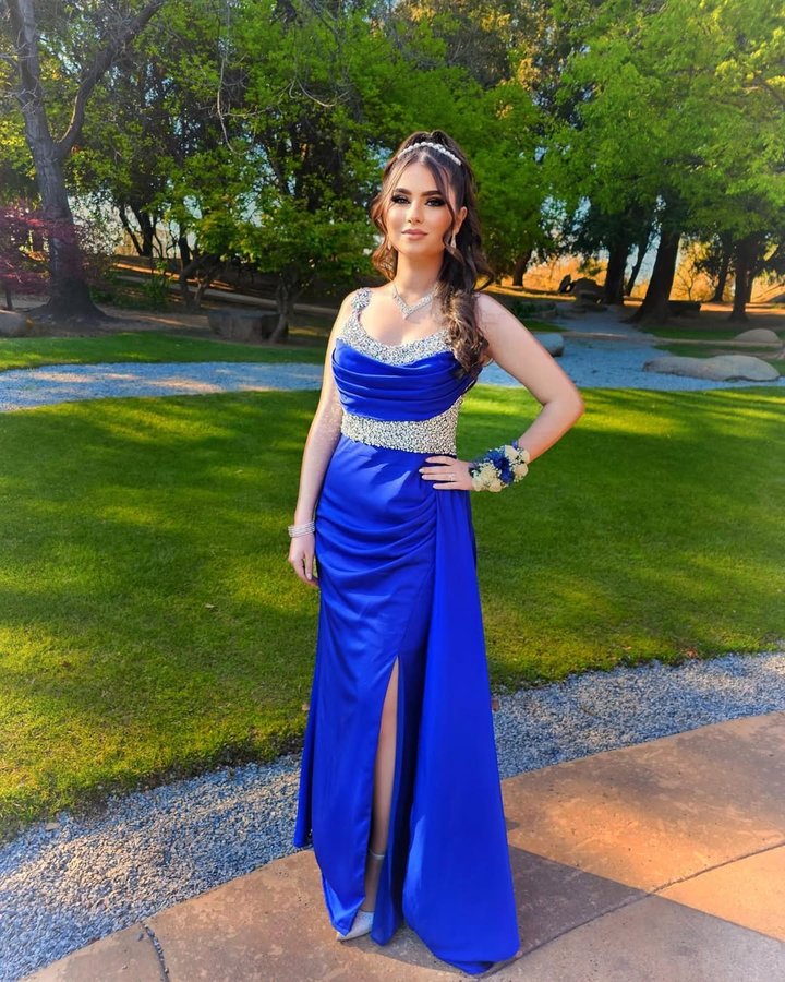 Instagram post by @allisonamberhage for Portia and Scarlett. Caption reads: [...] 💫

Dress by Portia & Scarlett....