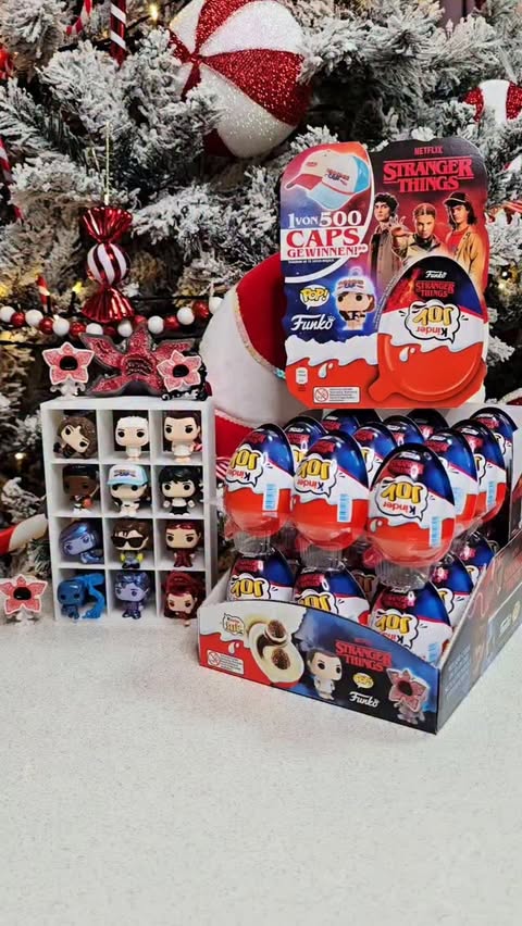 Instagram post by @tanjastoysreview for Kinder. Caption reads: [...] Things S5 chapter 8!❤️‍🔥 Unboxing more....