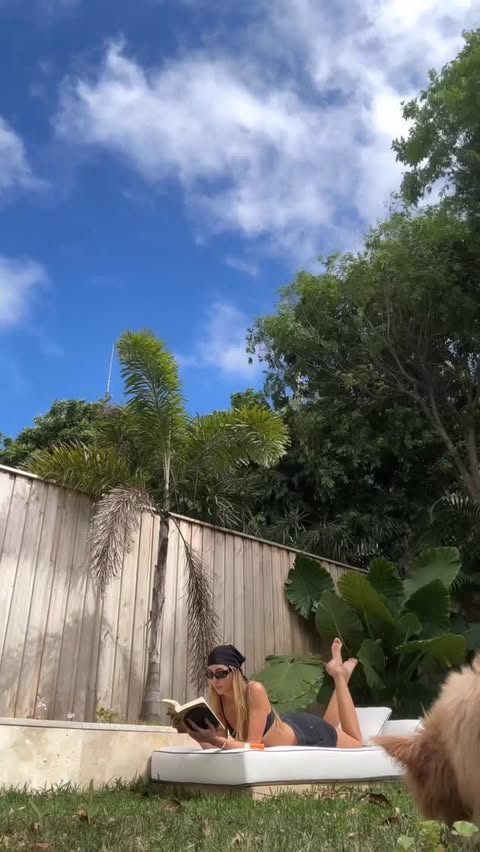 Instagram post by @sammmyrobinson for Avène. Caption reads: Sun safety for everyone @avene Sunsitive Sunscreen....