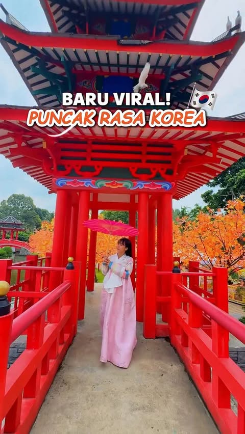 Instagram post by @butuhliburanbanget for Tokopedia. Caption reads: PUNCAK RASA SEOUL! 🇰🇷

Liburan Nataru paling....