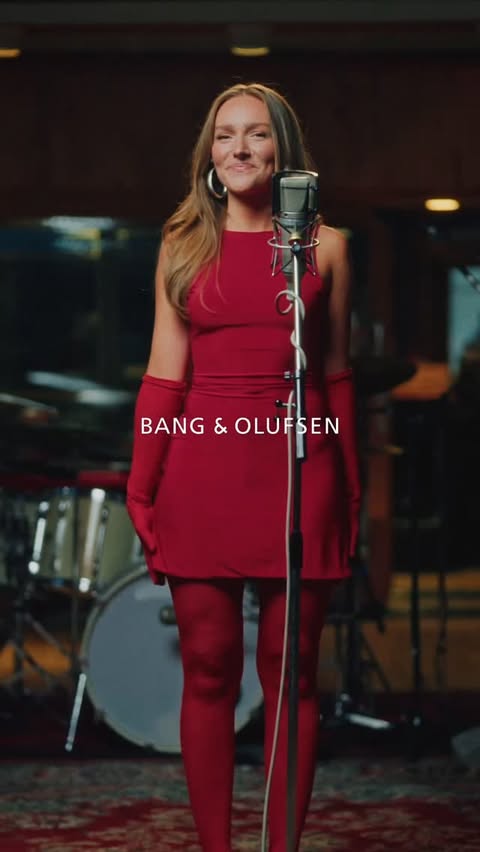 Instagram post by @annaafrank for Bang & Olufsen. Caption reads: [...] spirit!!! Merry Christmas from me and....