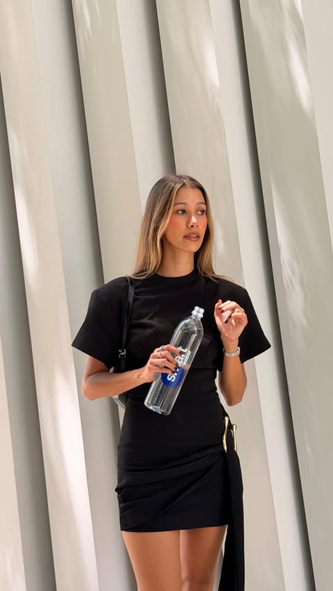 Instagram post by @paumacher for SmartWater. Caption reads: It’s not JUST water it’s @smartwater 🙄😌🩵....