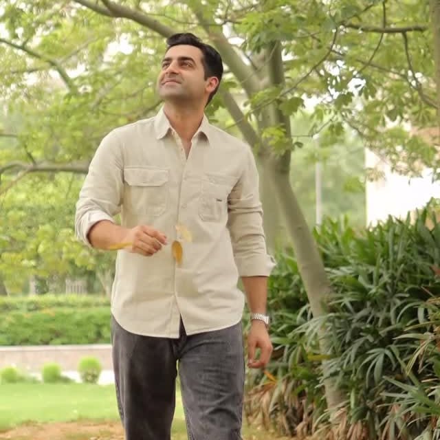Instagram post by @dushyantkatewa for BEYOUNG. Caption reads: @beyoung.in_official just took me on a nostalgic....