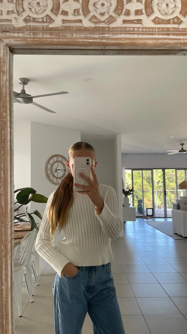 Instagram post by @lilahmarieandlisa for DECIEM. Caption reads: [...] ~ As requested ~ 15/4/24 @theordinary....