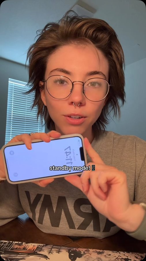 Instagram post by @reddnea for Twelve South. Caption reads: [...] i’m using is the HiRise 3 Deluxe from....