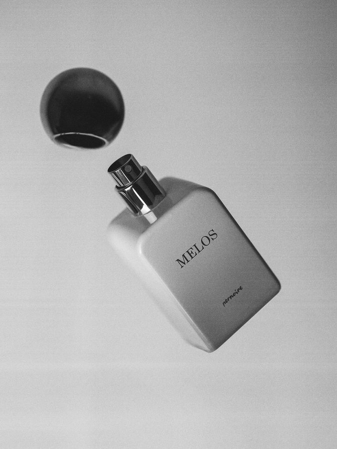 Instagram post by @dbxofrag for pernoire. Caption reads: AD| Tried something new… and caught Melos and its....