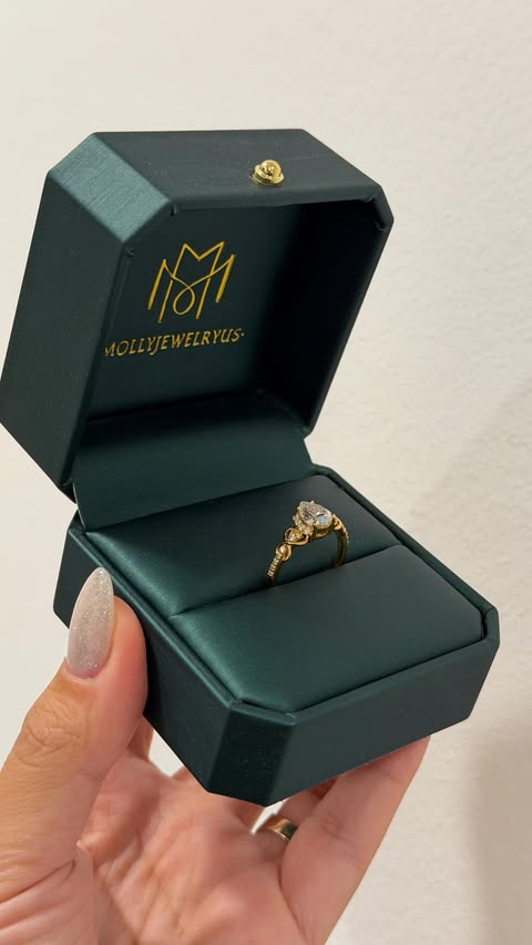 Instagram post by @magdamamulashvili for Mollyjewelryus. Caption reads: [...] satisfying gift of the year: the....