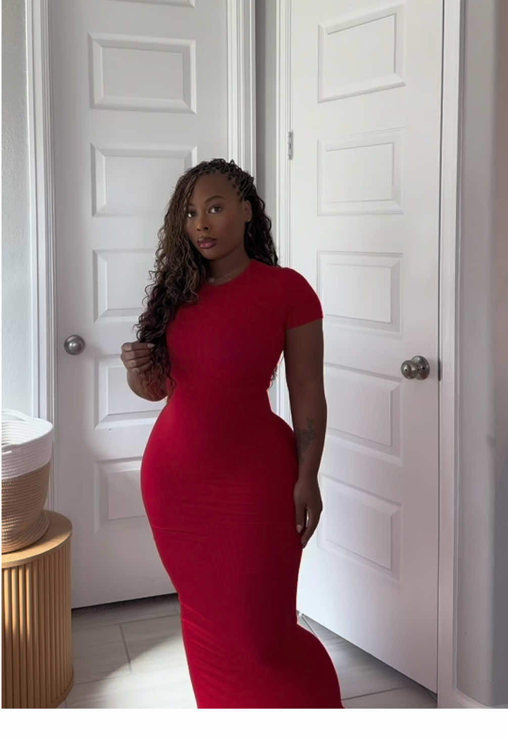 TikTok post by @im.brini for Reoria. Caption reads: [...] 3 ❤️🎁🎄 we love a classic maxi dress....