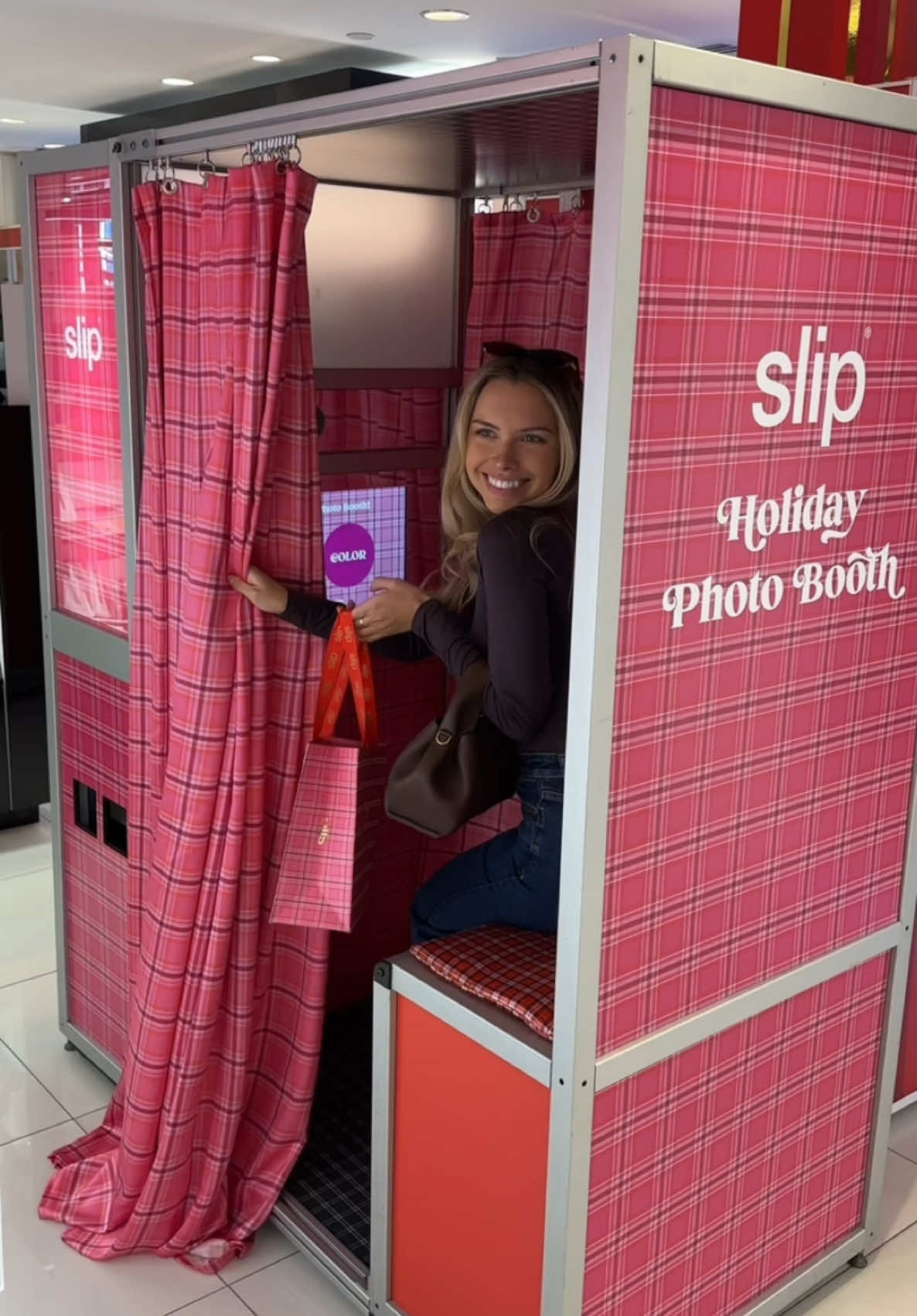 TikTok post by @courtneyyantalek for SLIP SILK PILLOWCASE. Caption reads: [...] shopping with me in NYC♥️ @Slip Silk....