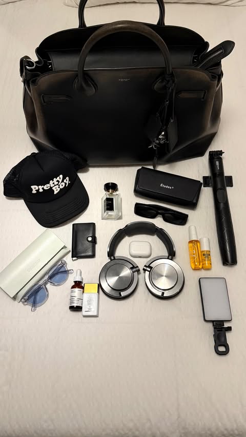 Instagram post by @adamfogartyy for Fit Foods. Caption reads: AD @fitfoodsforlife_ keeping me on track in the....