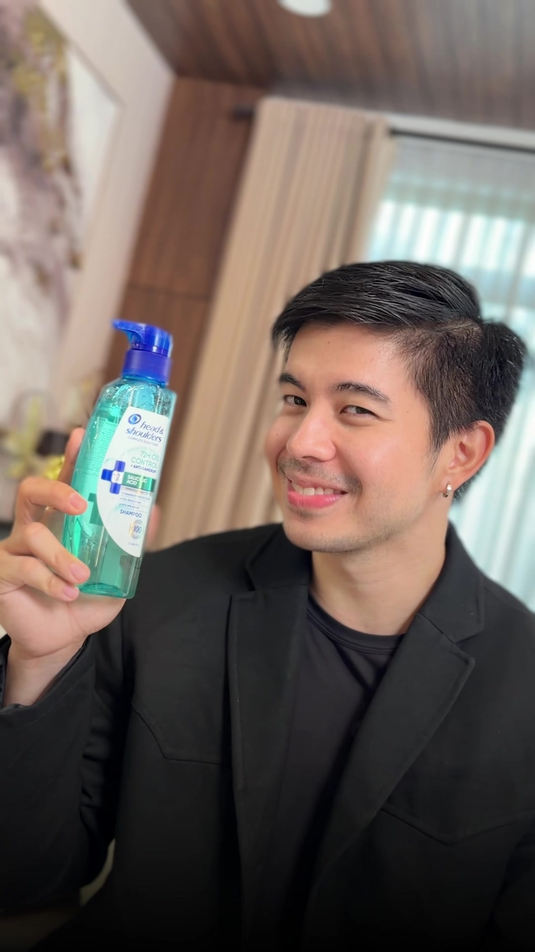 TikTok post by @rodjuncruz for Head & Shoulders Philippines. Caption reads: [...] day with Head & Shoulders.😍 @Head &....