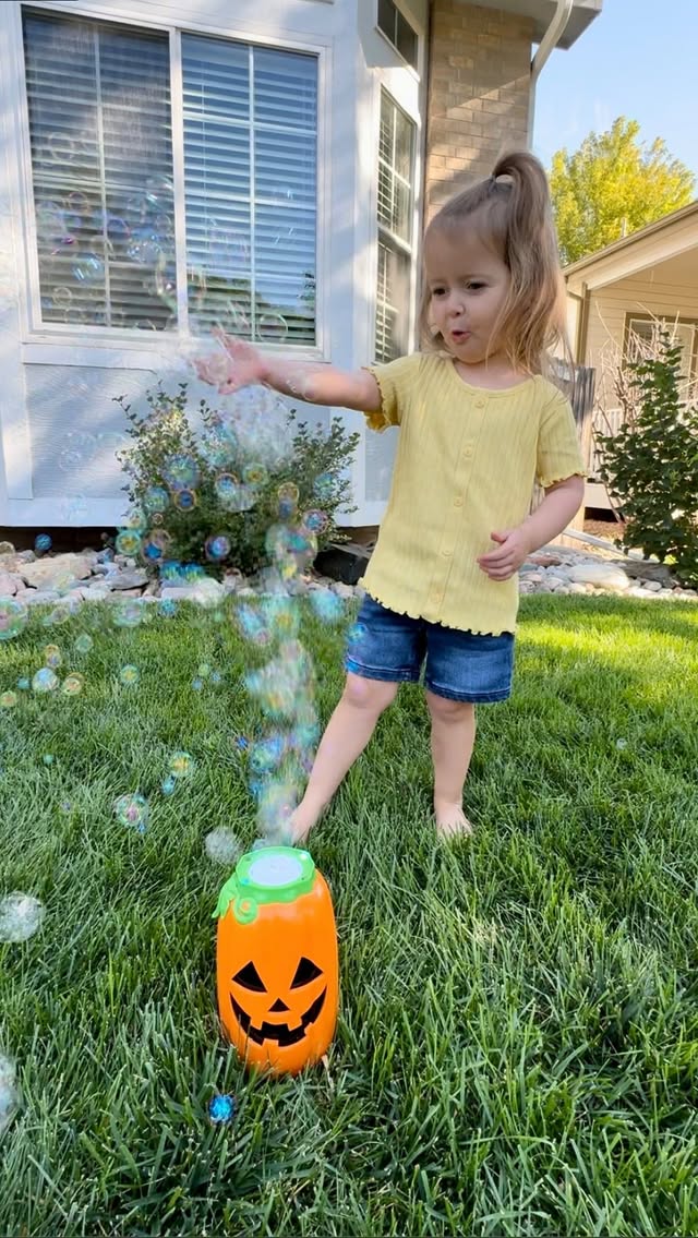 Instagram post by @gefshow for Move2Play. Caption reads: [...] 🫧 fun to your kids’ lives with this....