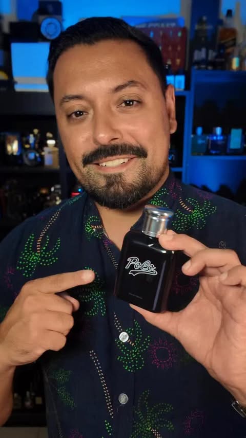 Instagram post by @henriquelimmaoficial for Ralph Lauren. Caption reads: [...] na perfumaria mundial.

✅ marca:....