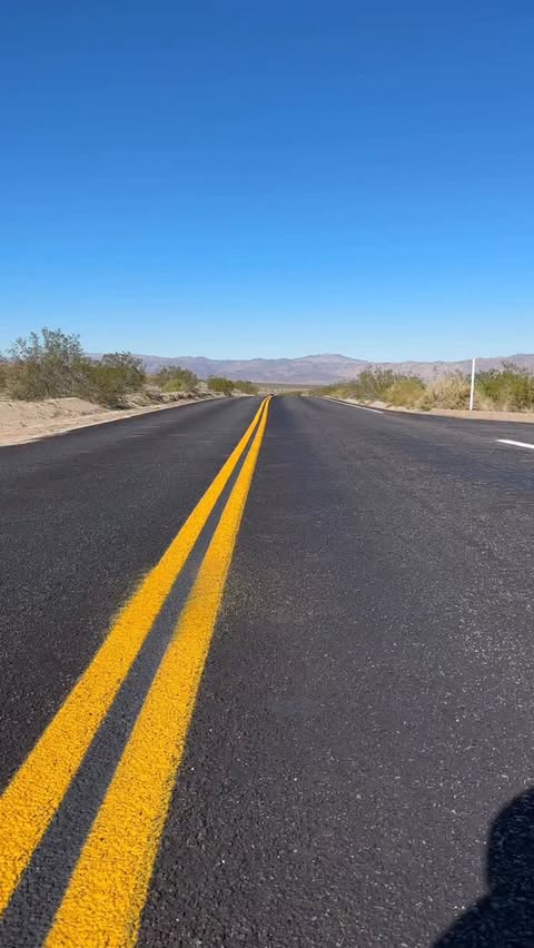 Instagram post by @cyclefanatix for Michelin. Caption reads: [...] been history. 🤣💯 @harleydavidson....