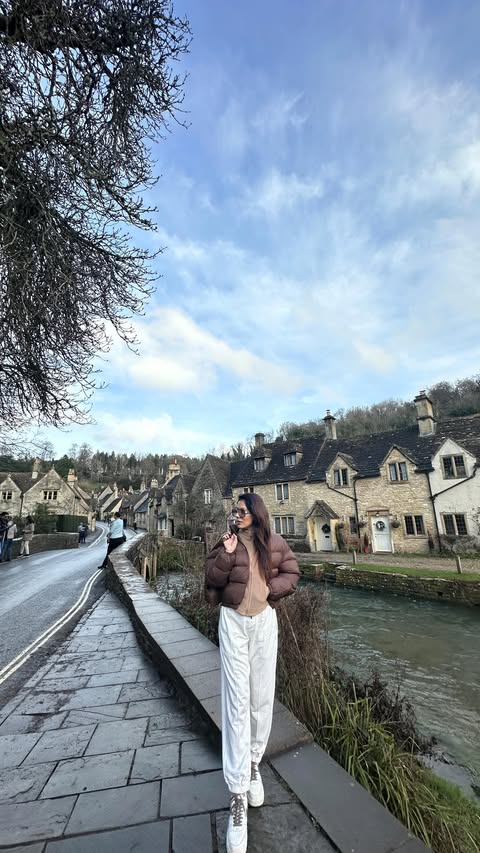 Instagram post by @imsijwal for Luxury Escapes. Caption reads: Most loved Luxury Escapes of year 2025 🎁✨....