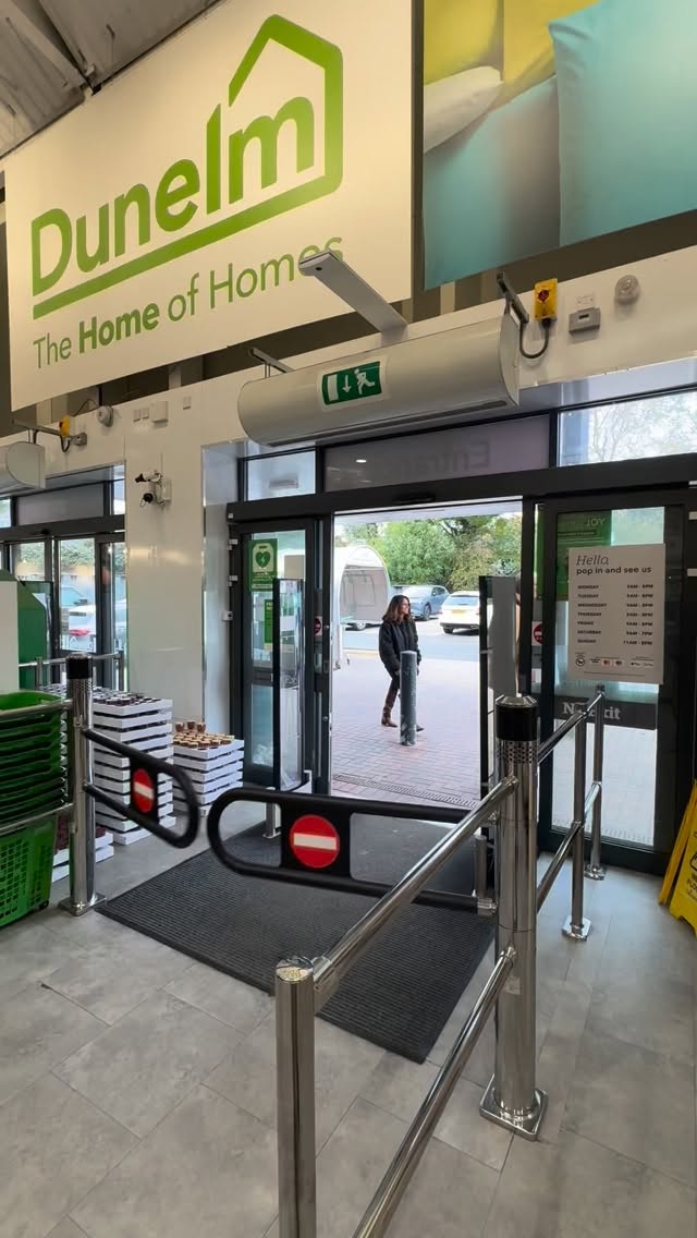 Instagram post by @declutterdollies for Dunelm. Caption reads: Come with me to @dunelmuk for a mooch. I’ve been....