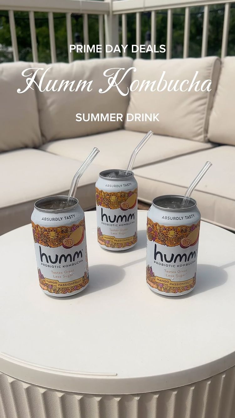 Instagram post by @sam.shan.shops for Humm Kombucha. Caption reads: The BEST tasting kombucha is 20% this Amazon Prime....