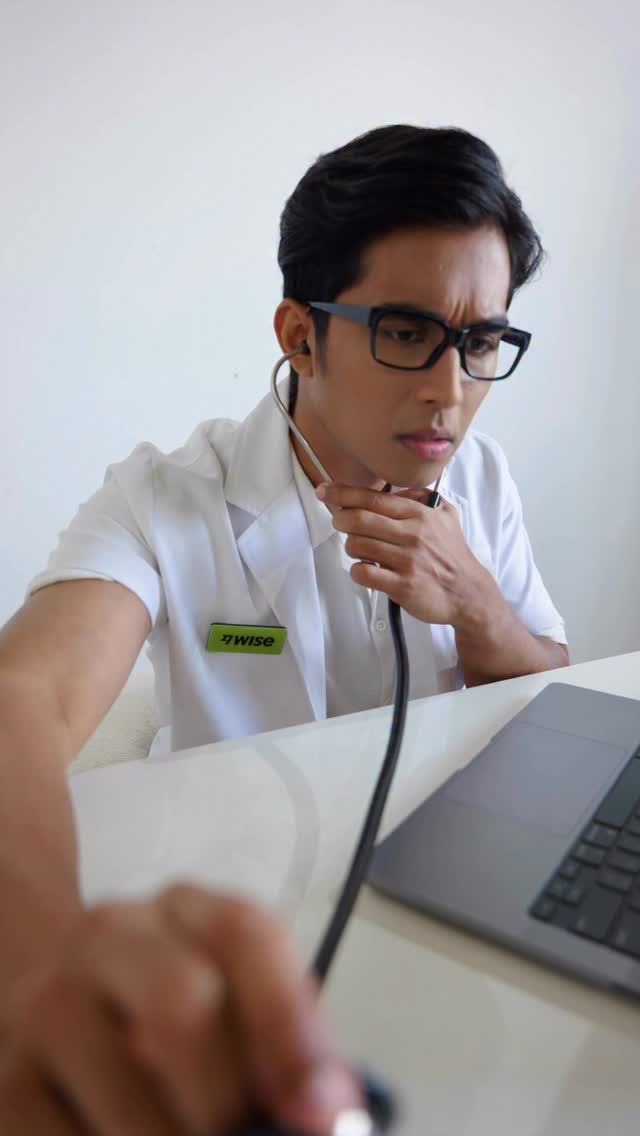 Instagram post by @davidmatthew_ for Wise. Caption reads: Doctor says I’ve got “Chopped Carrot Head.”Turns....