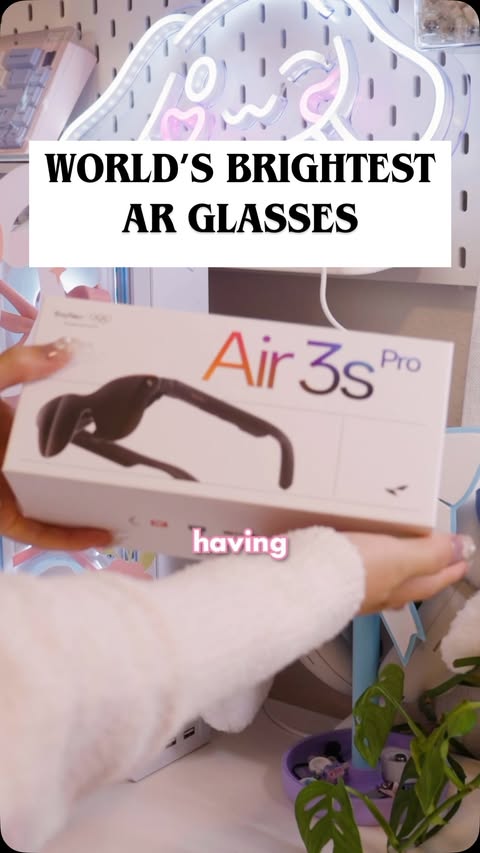 Instagram post by @peachietech for RayNeo. Caption reads: These glasses are actually super clutch, the....