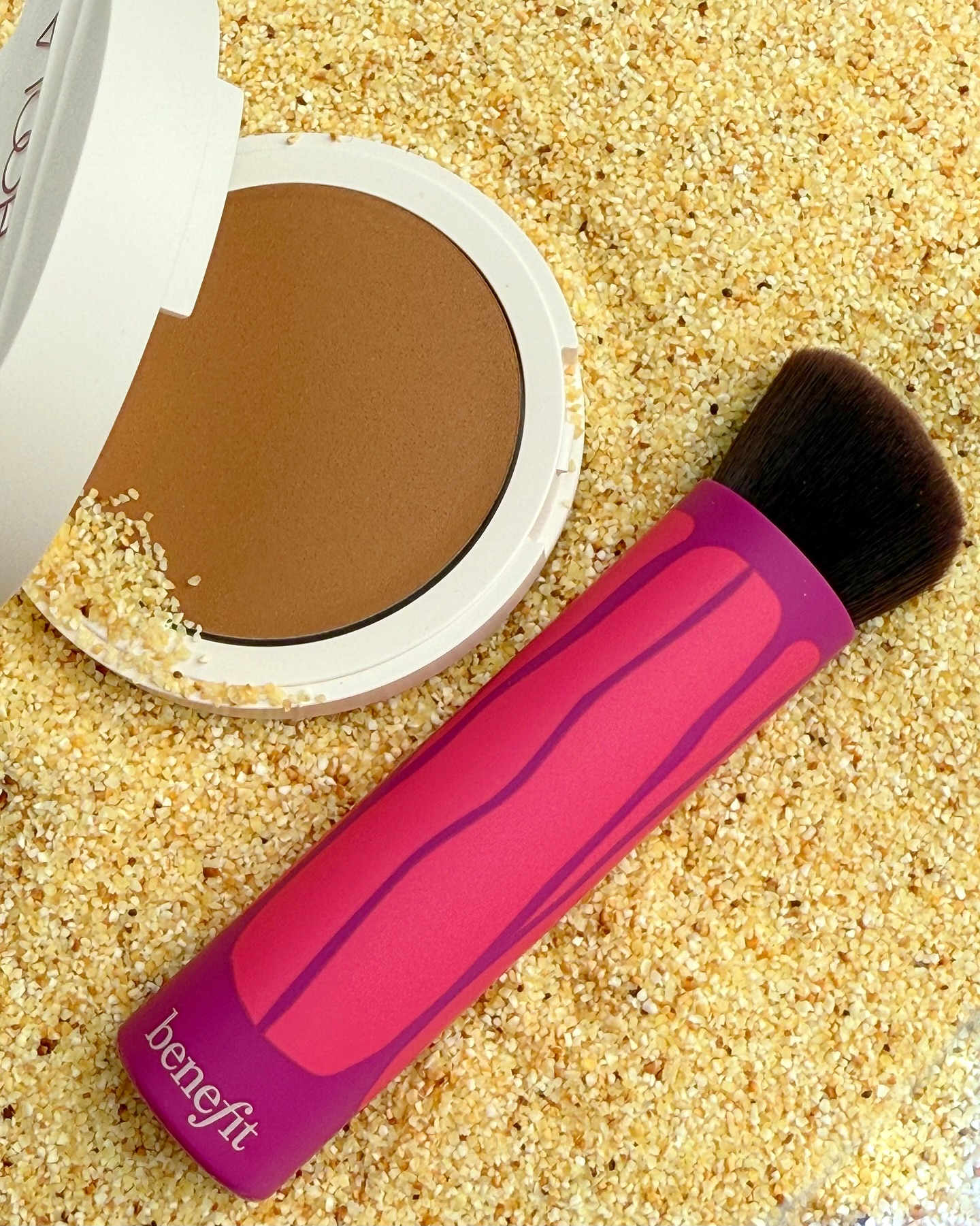 Instagram post by @honey.bon.bon for Benefit Cosmetics. Caption reads: ☀️ Beach Day, Every Day with....
