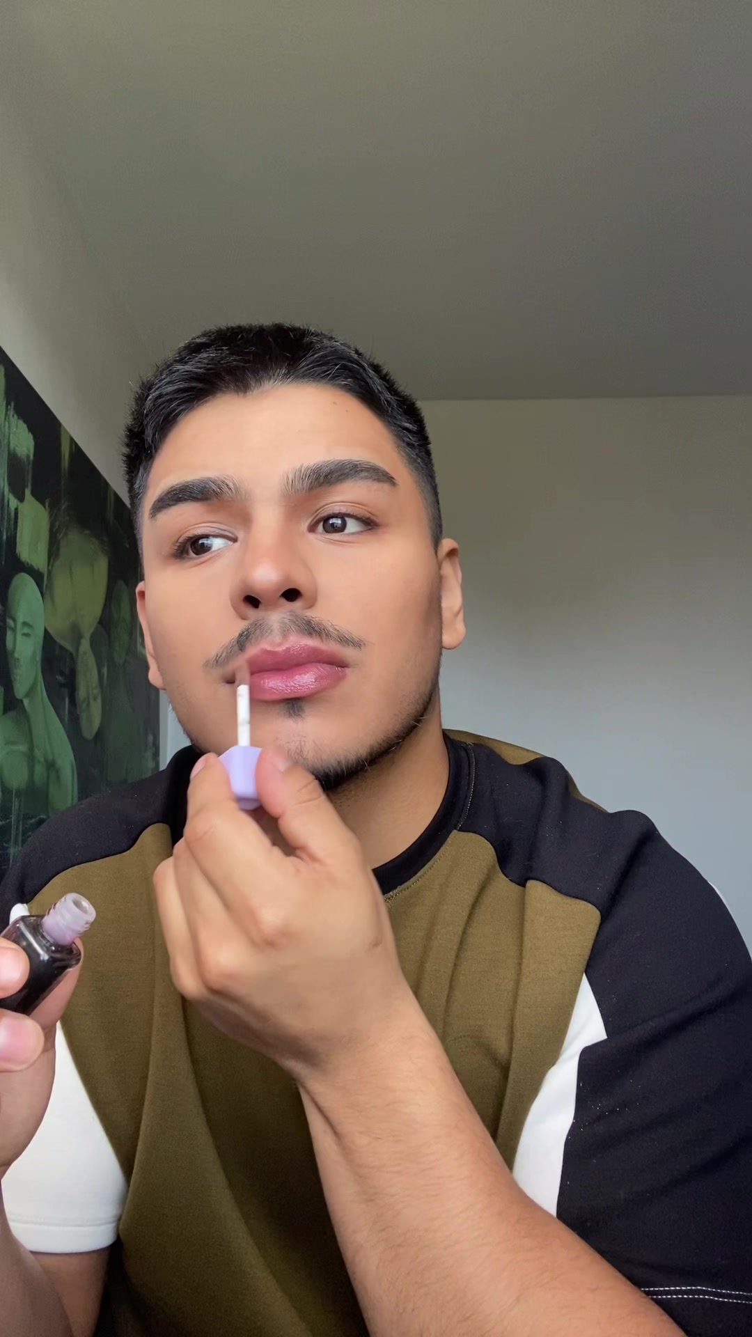 TikTok post by @edenn65 for Chillab. Caption reads: [...] also stains your lips which is peak !!....