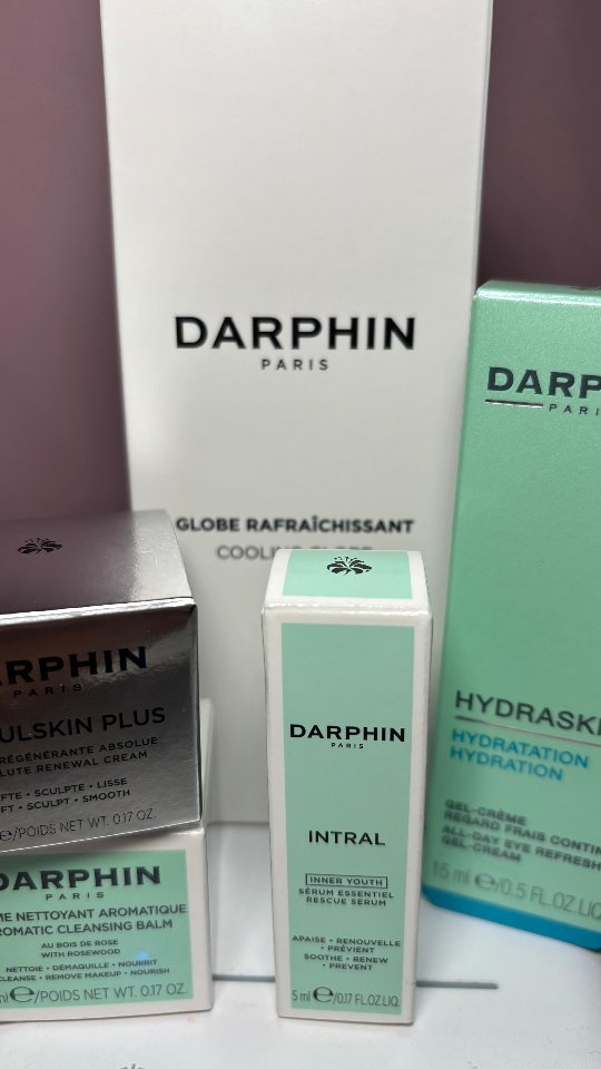 Instagram post by @rebecca_giaffreda for Darphin. Caption reads: [...] #BeautyReels #GRWM #Skincare #darphin.