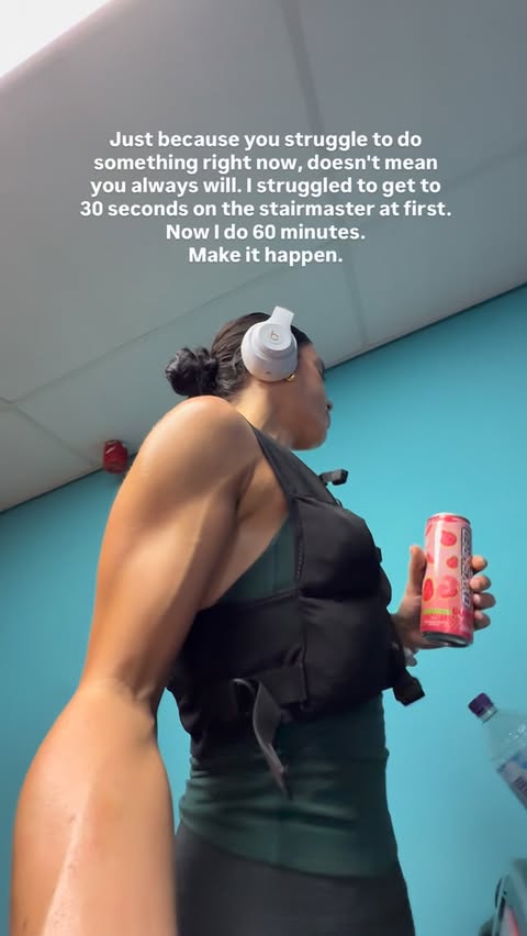 Instagram post by @eliserosestanier for EHPlabs. Caption reads: [...] wins! Oxyshred for an energy boost from....