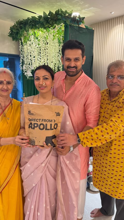 Instagram post by @vishynayak for Apollo 24x7. Caption reads: Festive season mein best bahu banna hai toh jugaad....