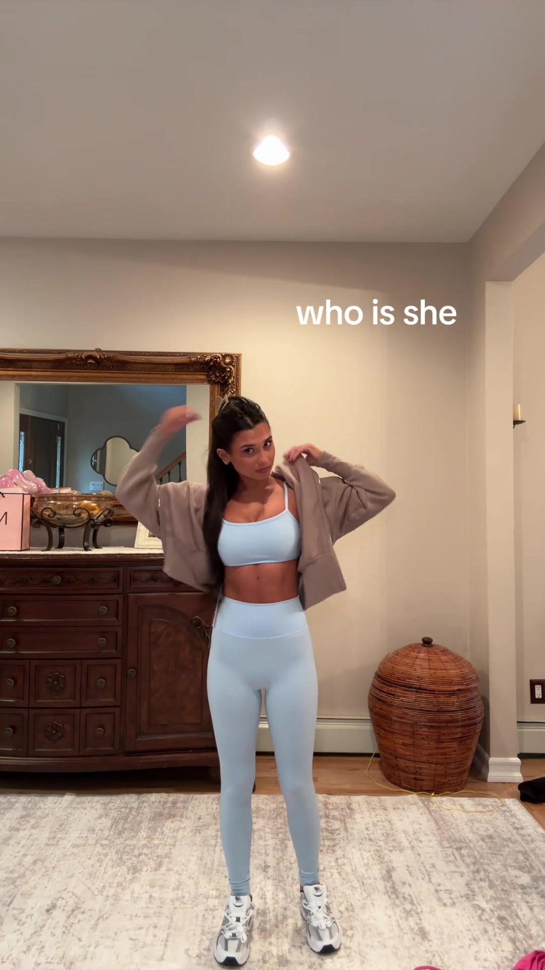 TikTok post by @sofiareparto for Elite Eleven Sporting. Caption reads: i’m a whole new sofia @Elite Eleven .