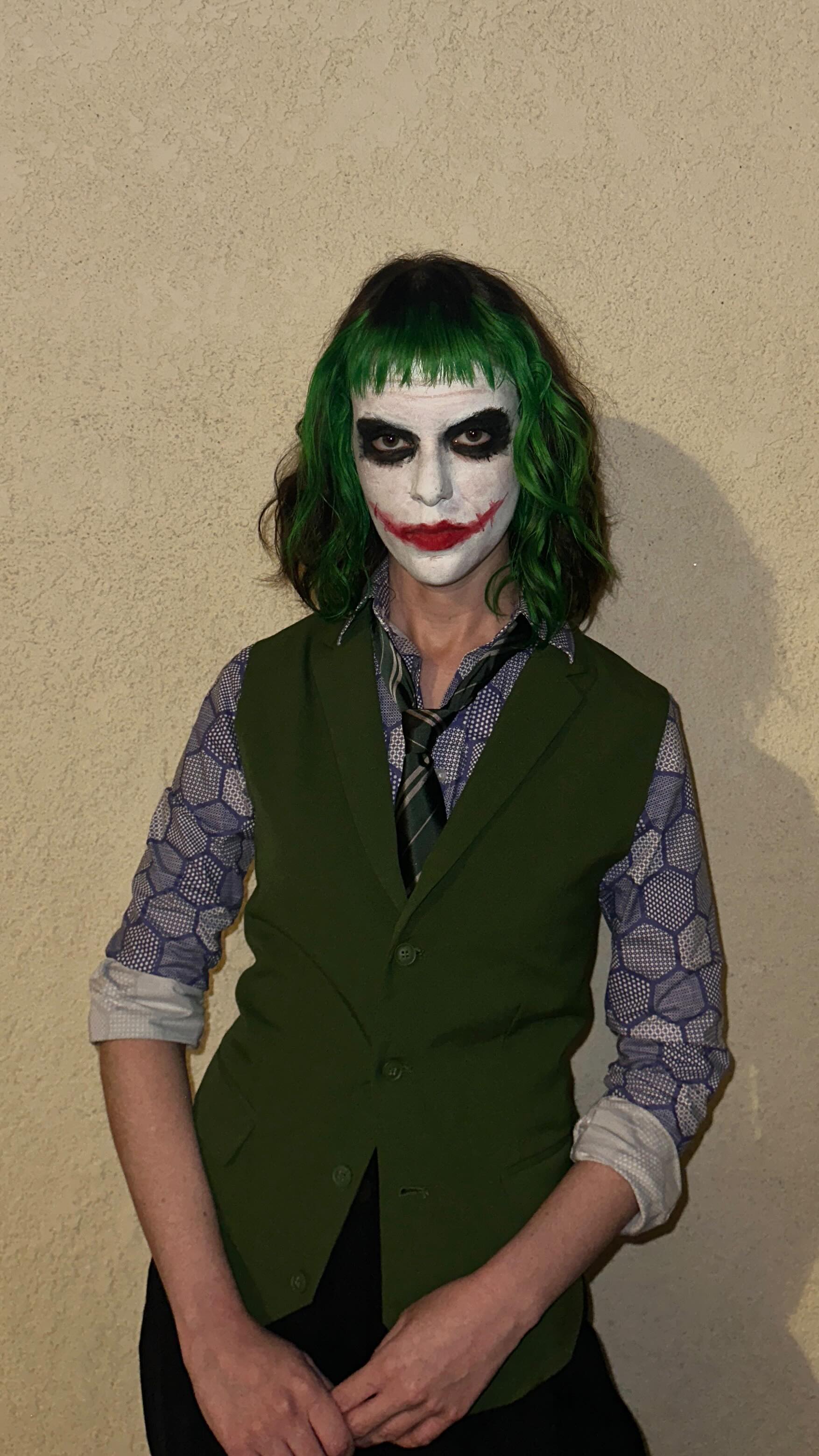 Instagram post by @ropedropdesign for Halloween Costumes. Caption reads: ITS 2 WEEKS TIL HALLOWEEN!!!! which means it’s....