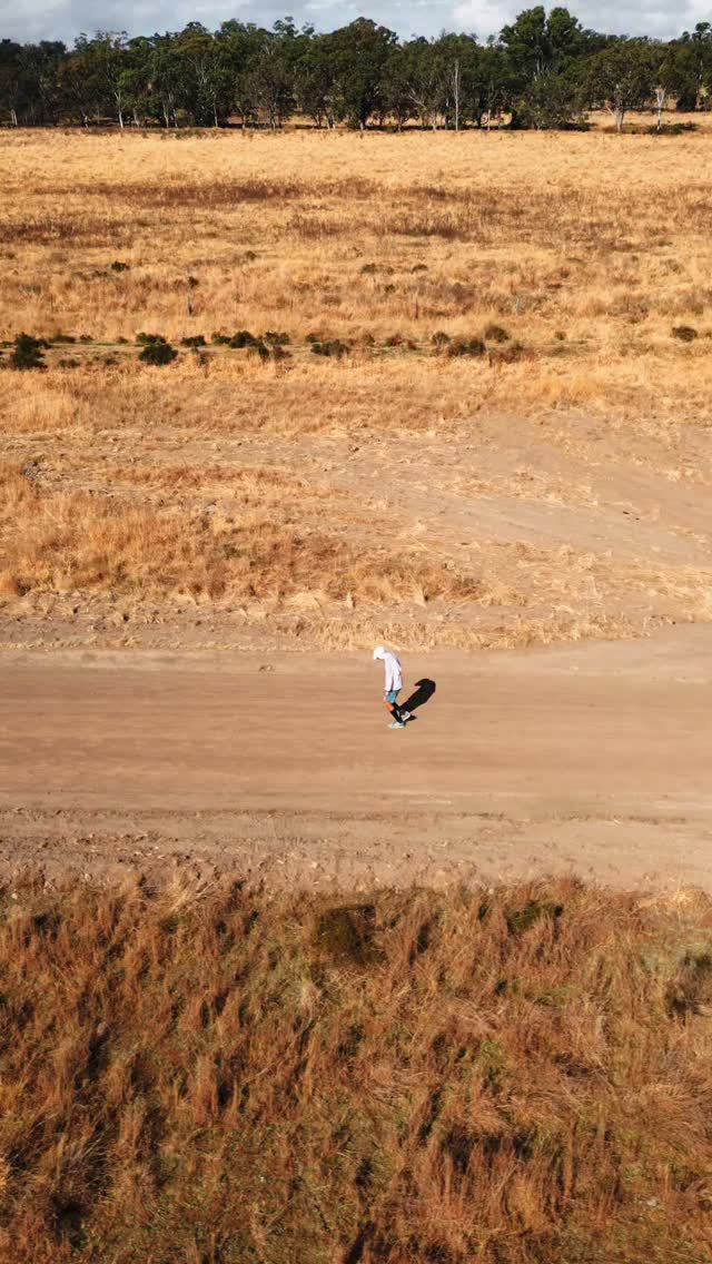 Instagram post by @harveylewisultrarunner for 2XU. Caption reads: In the heart of rural Australia, a race with no....