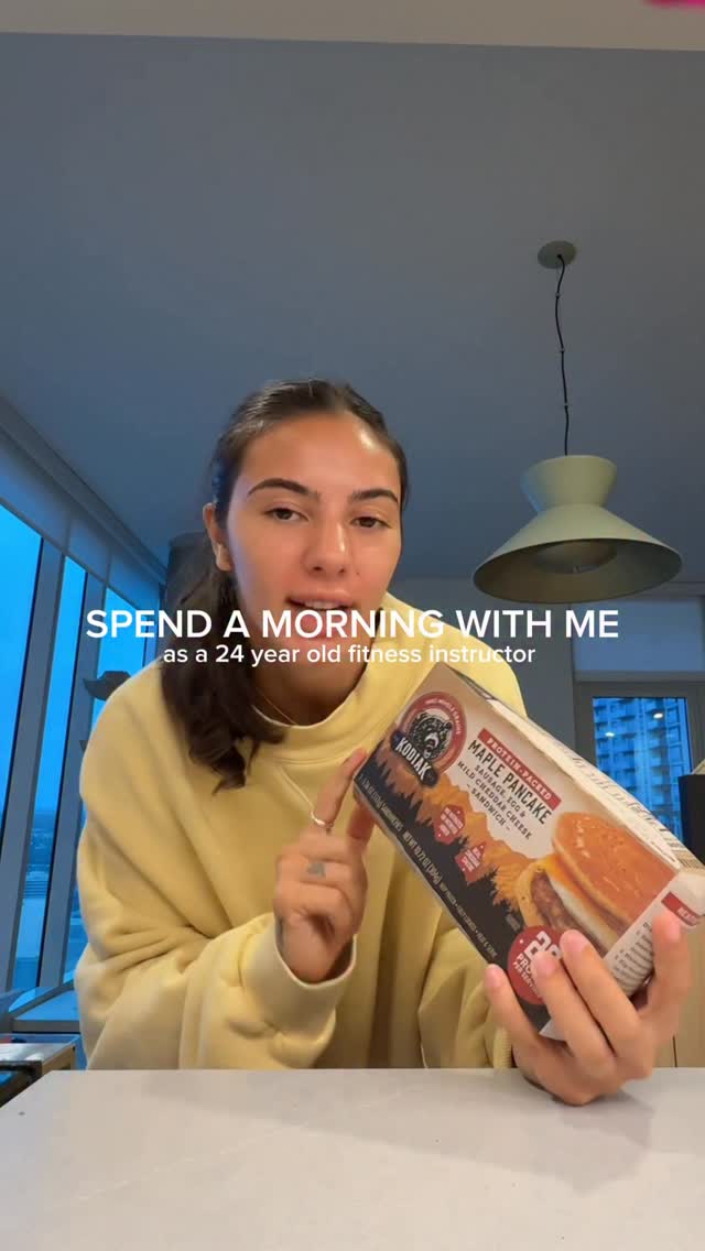 Instagram post by @ttaylorolsen for Kodiak Cakes. Caption reads: My 4am-9am as fitness instructor who had a 6am to....