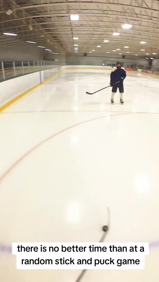 Instagram post by @bt.hockey for CWENCH Hydration. Caption reads: [...] #cwench #cwenchyourthirst #cwenchhydration....