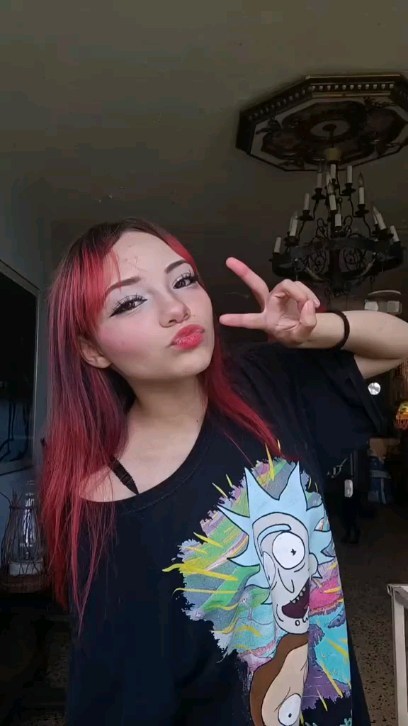 Instagram post by @siamdarash for Punkdesign Shop. Caption reads: Thanks @punkdesignshop  me enamore de este vestido....