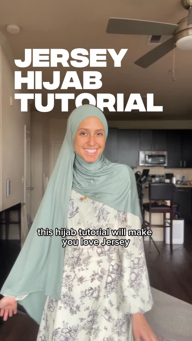 Instagram post by @natashaa_michelle for VOILE CHIC. Caption reads: [...] link to this luxury jersey hijab from....