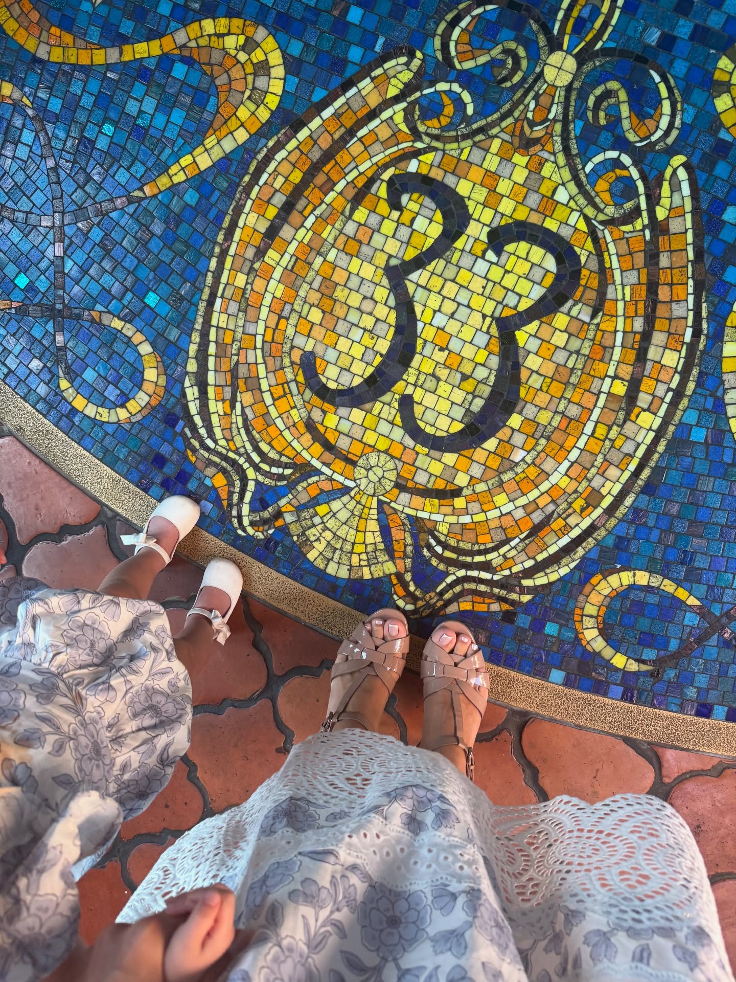 Instagram post by @oce4nrose for Disneyland. Caption reads: a dream come true 🐭 #club33 💙🤍.