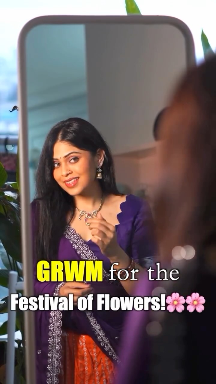 Instagram post by @yourslahari for Parachute Advansed. Caption reads: #ad
Bathukamma =  colours, traditions, gentle care....