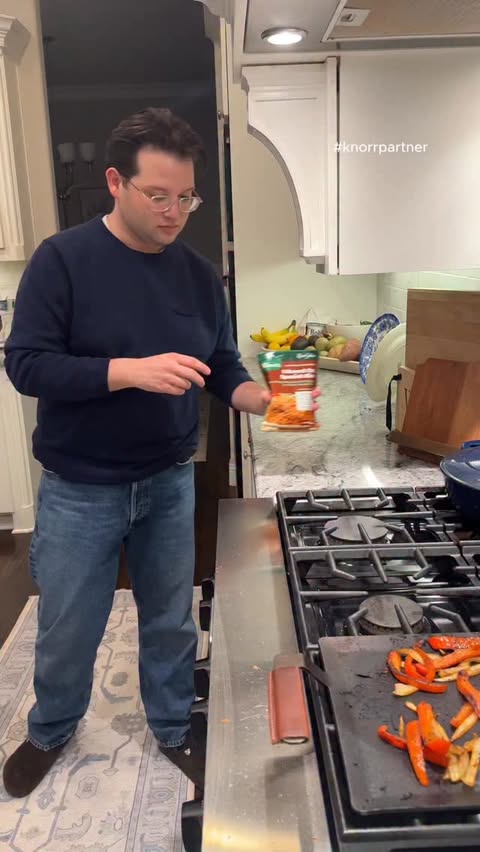 Instagram post by @harry.wwallace for Knorr. Caption reads: @knorr makes excellent side dishes, but baby-....