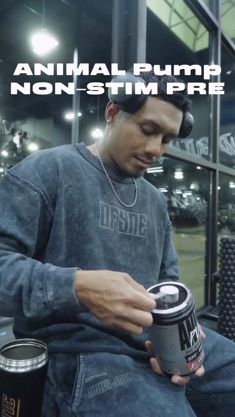 Instagram post by @jullian2nd for Animal. Caption reads: [...] feels good from warm-up to cool-down.
Animal....