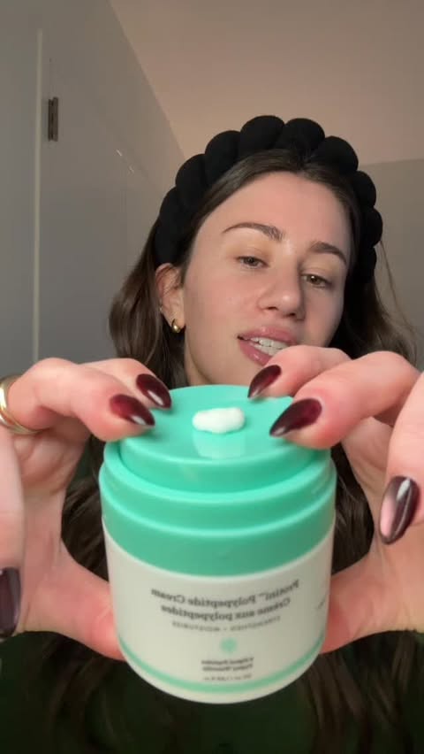 Instagram post by @carlyrivlin for Kylie Cosmetics. Caption reads: #drunkelephantpartner Super quick 5 minute no....