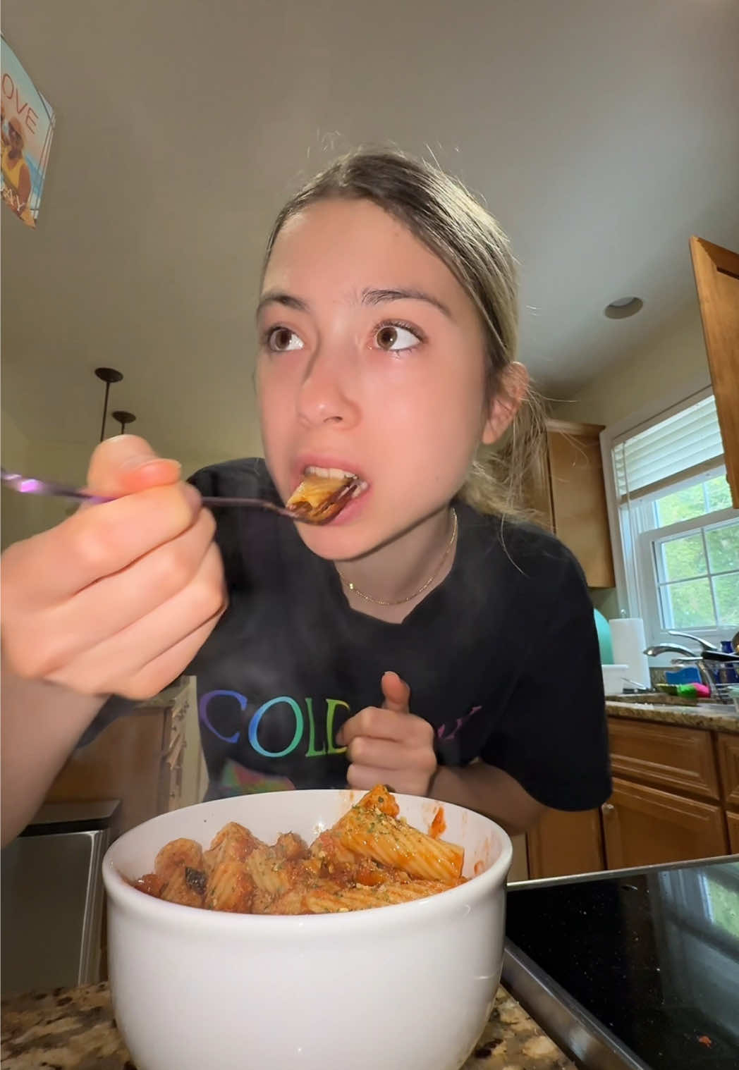 TikTok post by @lifewithgill for Bloom Nutrition. Caption reads: hot take but rigatoni one of the best pasta shapes....