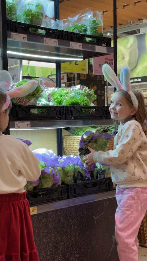 Instagram post by @santaniim for Rimi Latvija. Caption reads: Sagatavojies Lieldienām ar @rimi.latvija 🐰 divas....