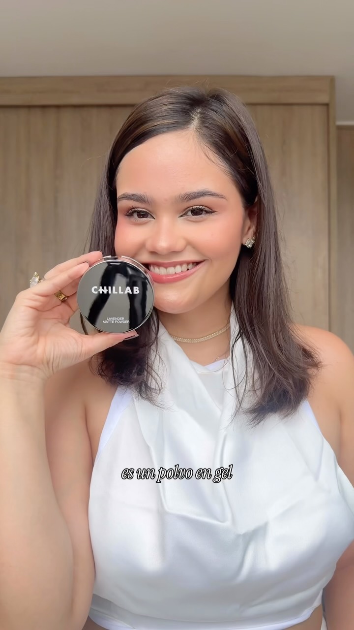 Instagram post by @monssamusic for Chillab. Caption reads: Necesitas un acabado Mate PERFECTO? 💜....