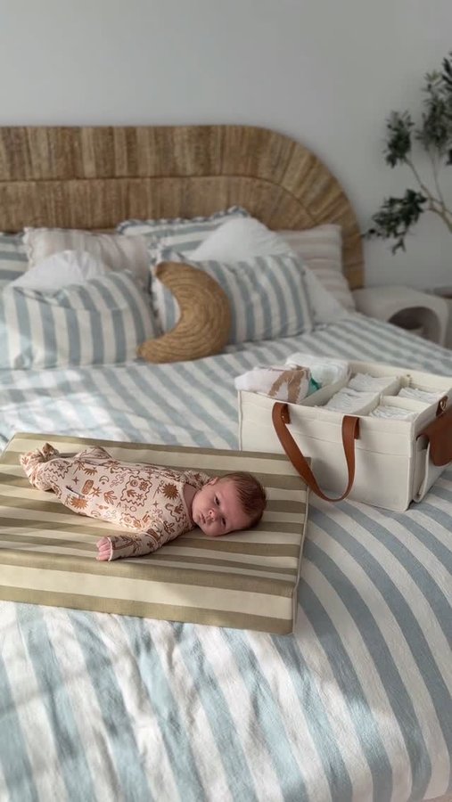 Instagram post by @riverwildw for Henlee. Caption reads: [...] mornings 🤎 still absolutely loving our....