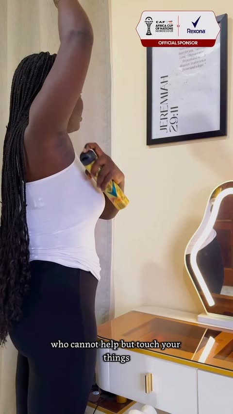 Instagram post by @pearlbatista for Rexona. Caption reads: [...] fresh and confident in all active moments....