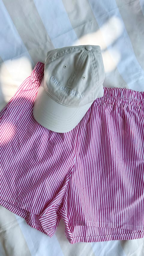 Instagram post by @goodthreadsstudio for The Fabric Store. Caption reads: [...] cotton shirting, gifted by....