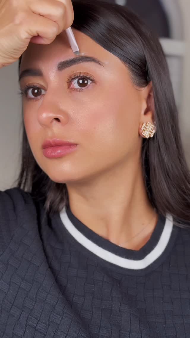 Instagram post by @hoori_ugc for Billion Dollar Beauty. Caption reads: Creating flawless, natural-looking brows has never....